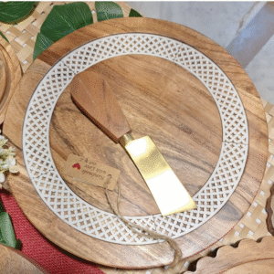Revolving Platter - Rattan W/ Knife