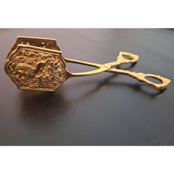 Lion Engraved Tongs - Image 2